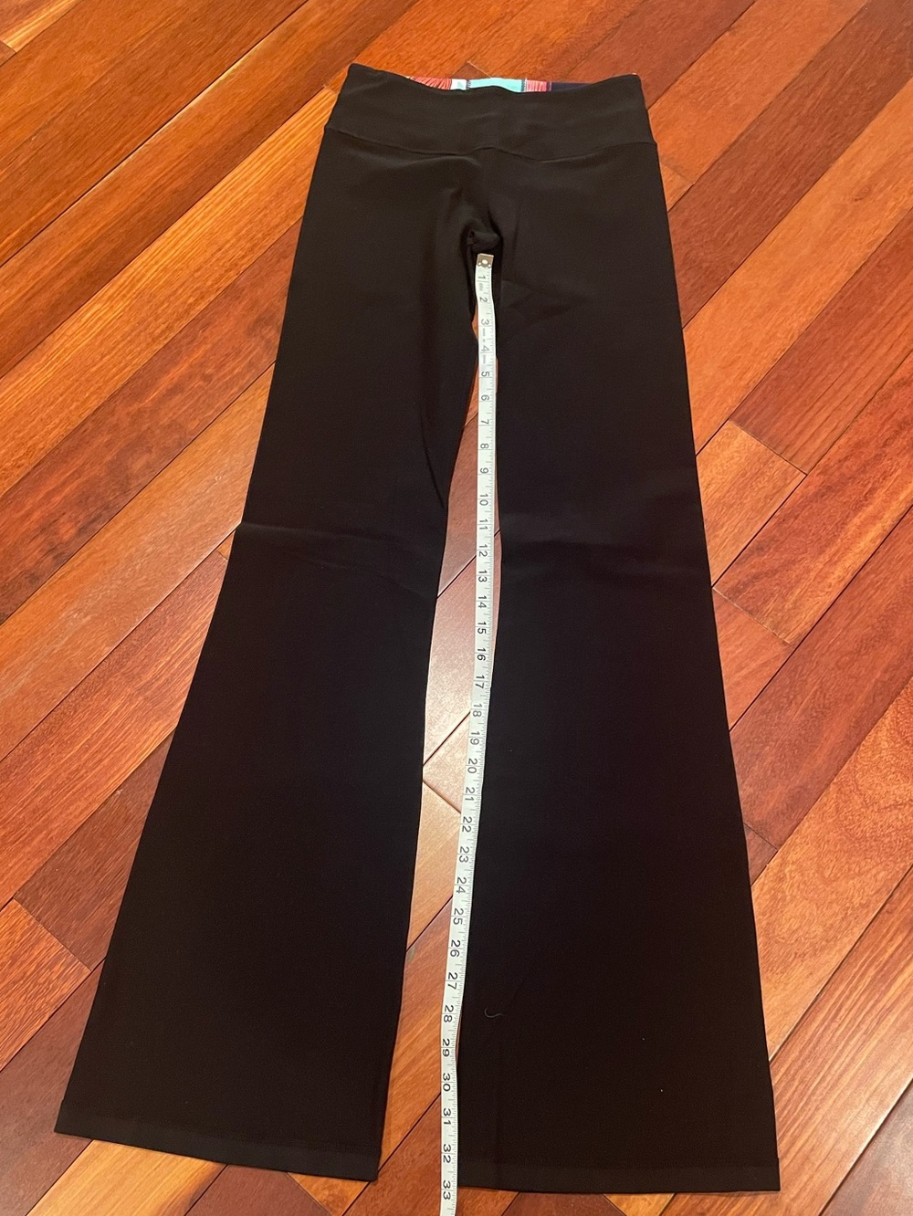 Lululemon vintage reversible groove pants - Picture 3 of 4